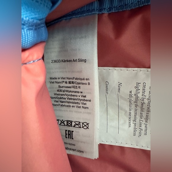 Fjallraven Kanken Art Sling - Picture 8 of 8